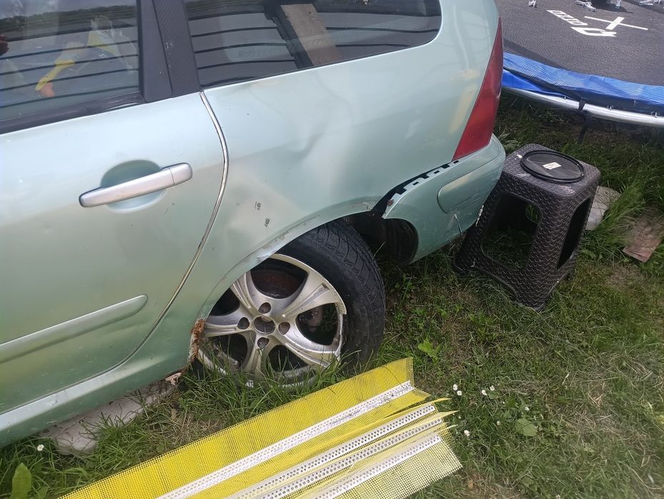 Peugeot 307 sw 2.0  2004 pentru piese