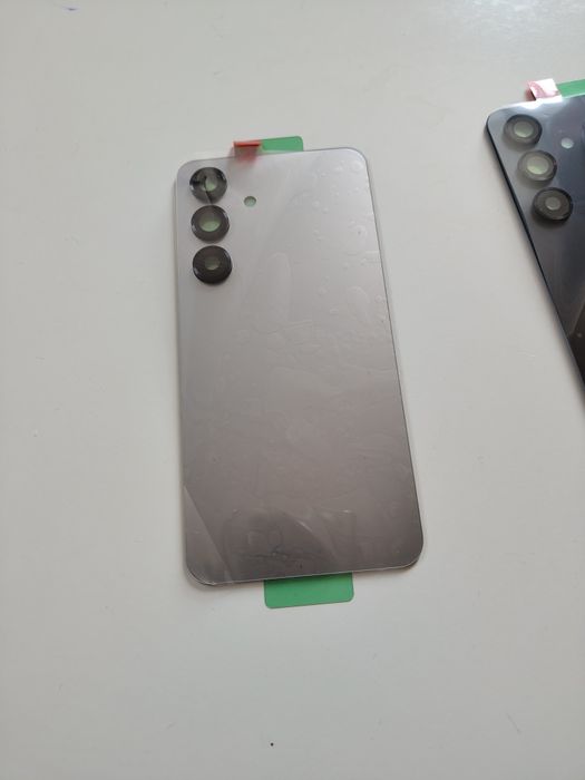 Samsung Galaxy S25 заден капак.