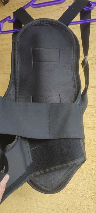 Протектор за гръб