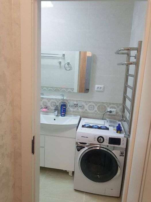 Мирзо Улугбек Метро янида квартира ижарага