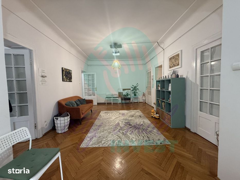 Spatiu, lumina si eleganta intr-un apartment interbelic