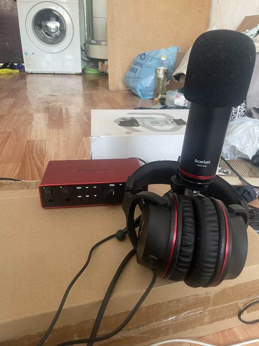 продам наушники и микрофон