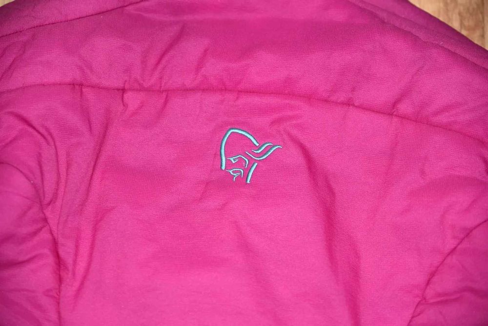 Norrona Lofoten Primaloft оригинално дамско яке, размер М