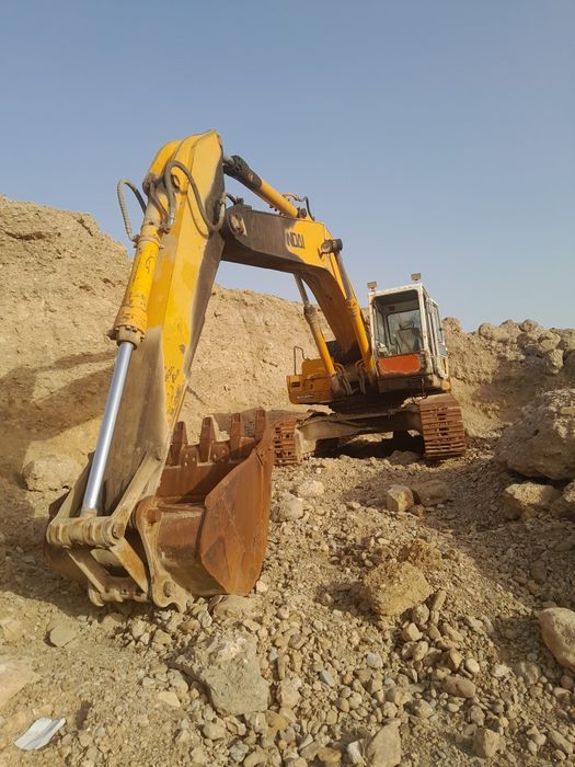 Ekskavator Hyundai 3000 lik