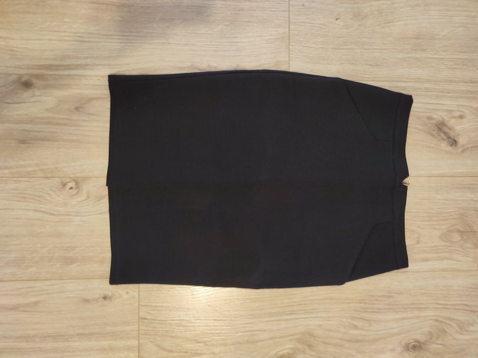 Женская юбка черная