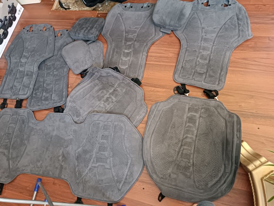 Продам чехол на авто