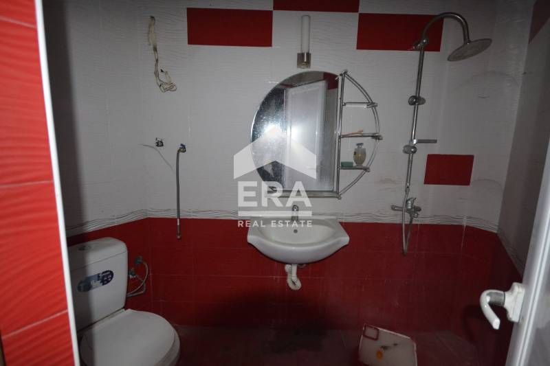 Продава се Тристаен апартамент в Хасково, Център - 84 кв.м за 1124 €/кв.м - Снимка #5