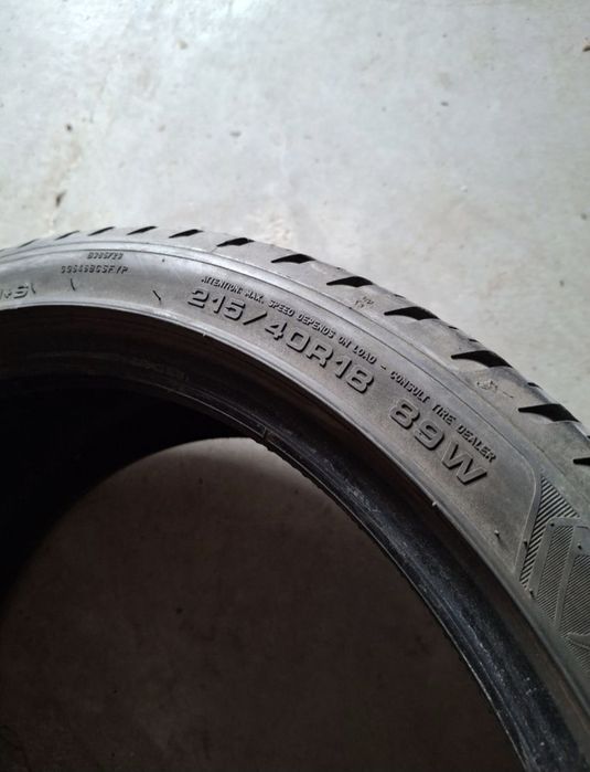 2 Anvelopele All season 215 40 r18 Goodyear