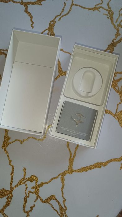 Продам Google Pixel 8