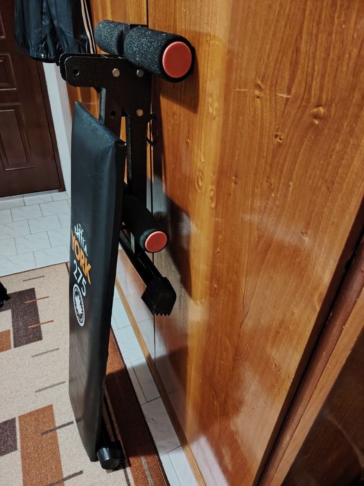 Лежанка за коремни преси.