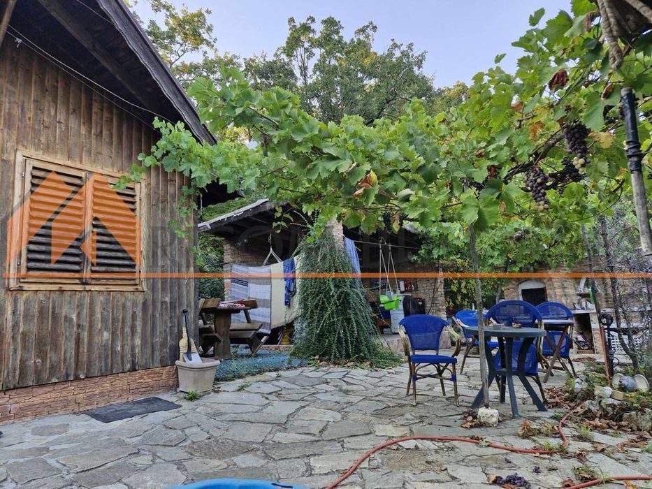 Парцел в Варна, област-м-т Манастирски рид площ 780