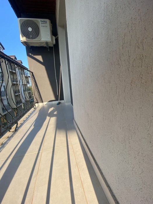 Persoana fizica inchiriez apartament