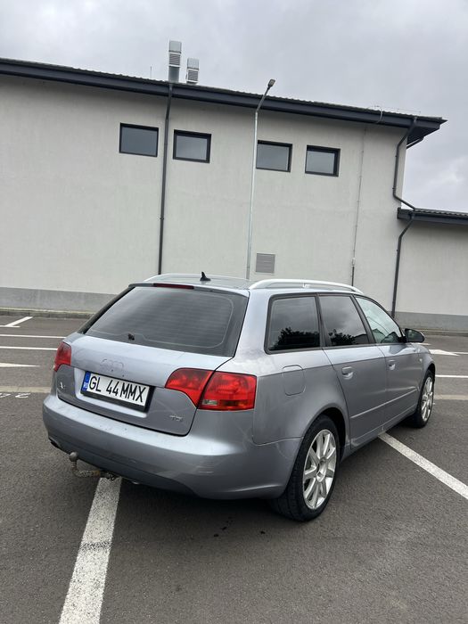 AUDI A4 0 — imagine 3