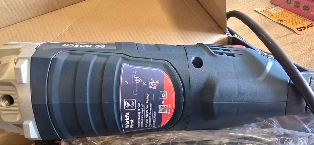 Bosch GWS 24-230 JZ