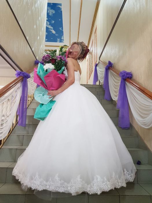 Свадебное платье