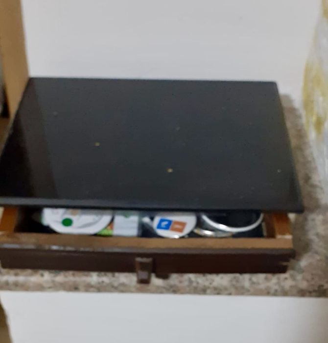 Cutie decorativa din granit negru cu sertar din lemn