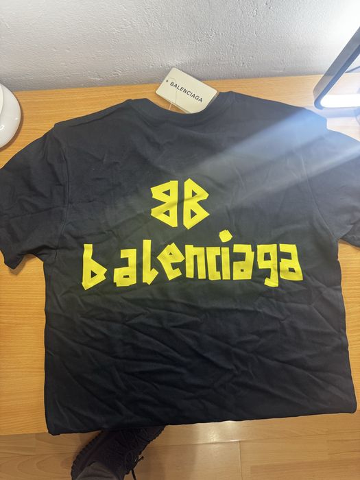 tricou balenciaga marimea m