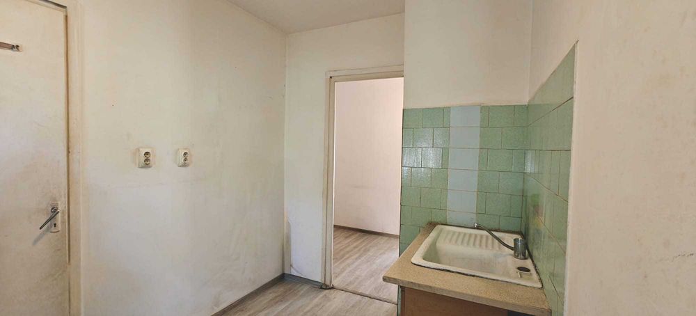 Drumul Taberei – Valea Oltului / Valea Argeșului Apartament 3 camere decomandat