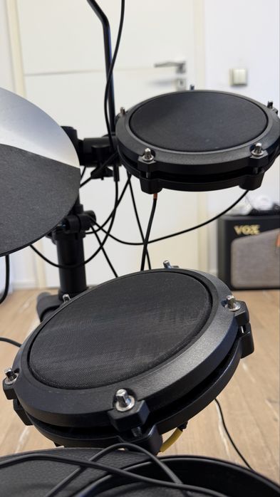 Tobe electronice Alesis Debut Kit
