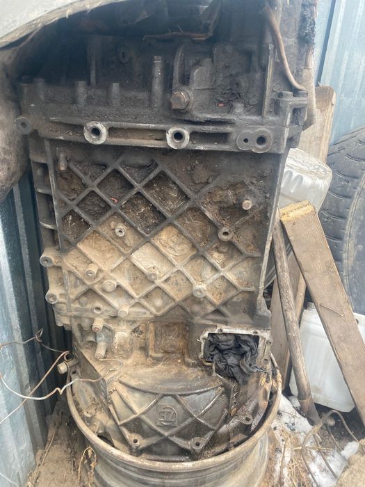 Продам коробку передач ZF
