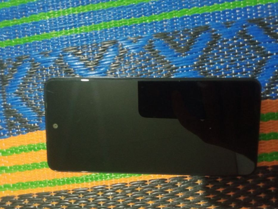 Infinix Smart 8. 4/64 GB Holati yaxshi
