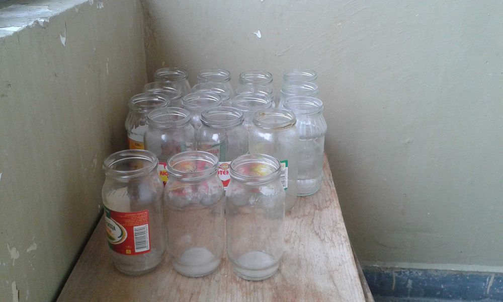 Стъклени буркани за зимнина