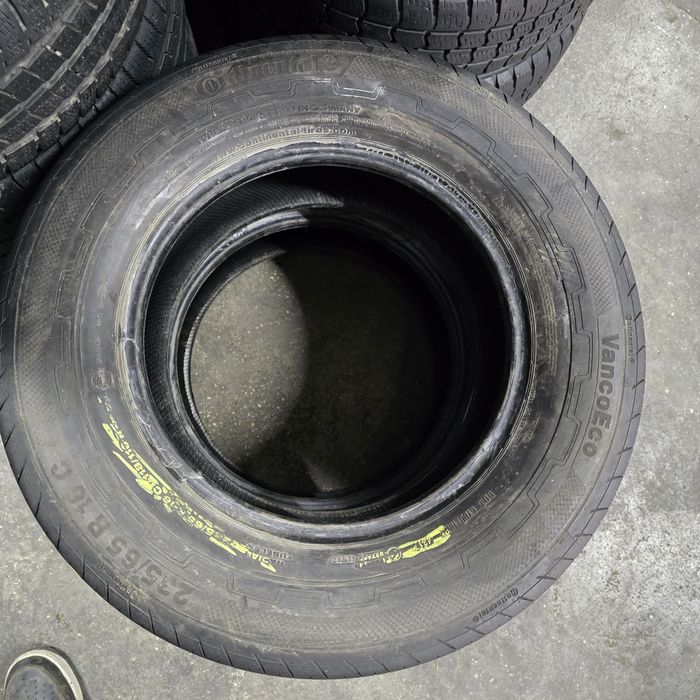 2x 235/65/16C VARA CONTINENTAL Stare excelentă