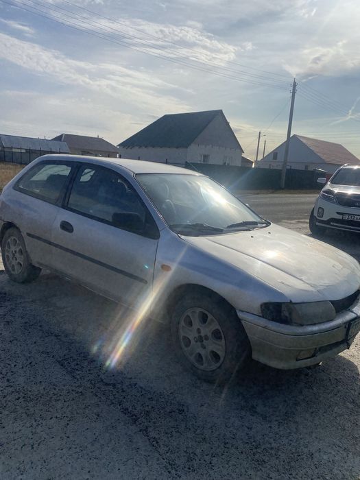 Mazda 323