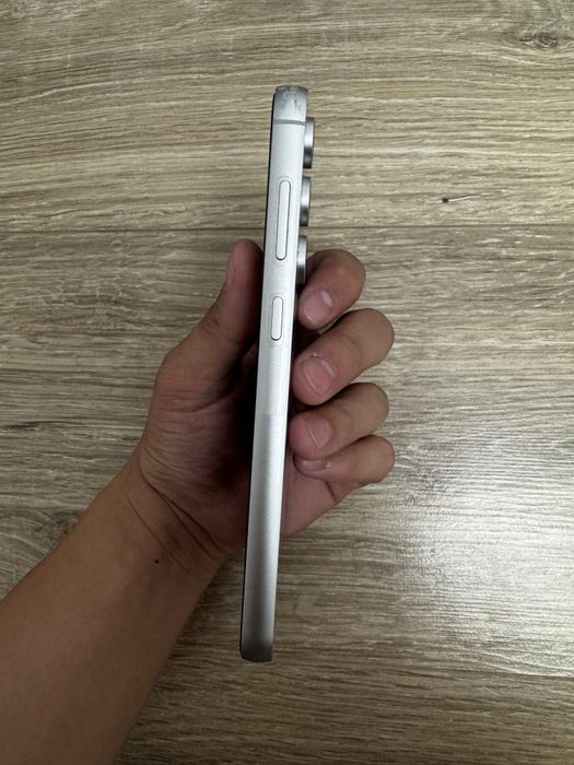 Samsung S23 Самсунг С23
