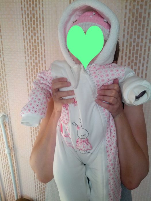 Комбинезон на девочку уличный