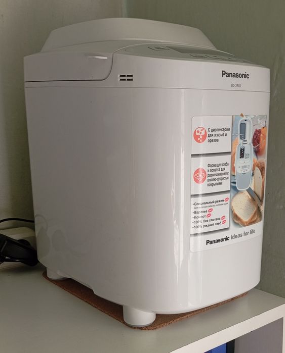 Продам хлебопечку Panasonic