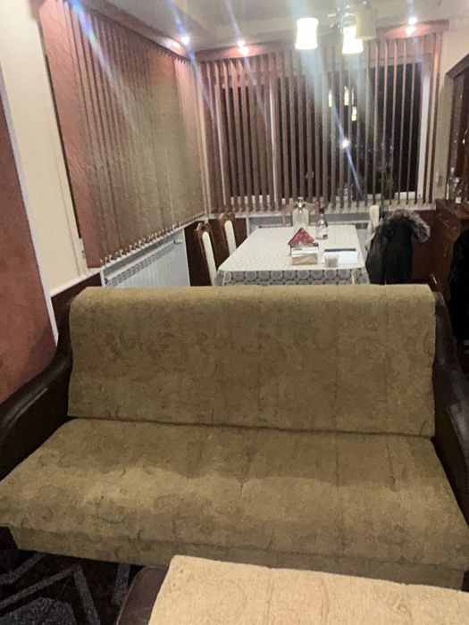 Диван - перфектно състояние