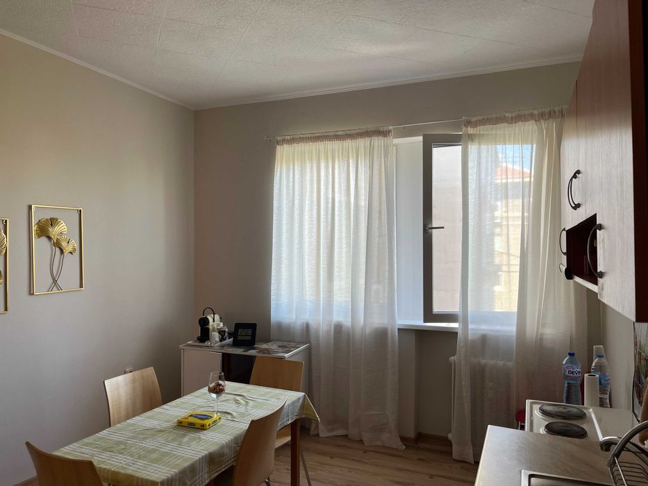 Дава се под наем Тристаен апартамент в Пловдив, Христо Смирненски - 60 кв.м за 306 € - Снимка #4