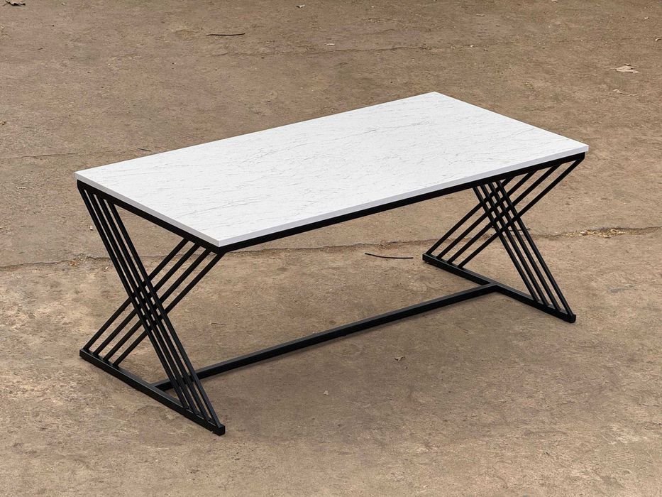 Журнальный кофейный столик, Журналний стол в стиле лофт