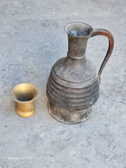 Mis qumg'on va kelicha