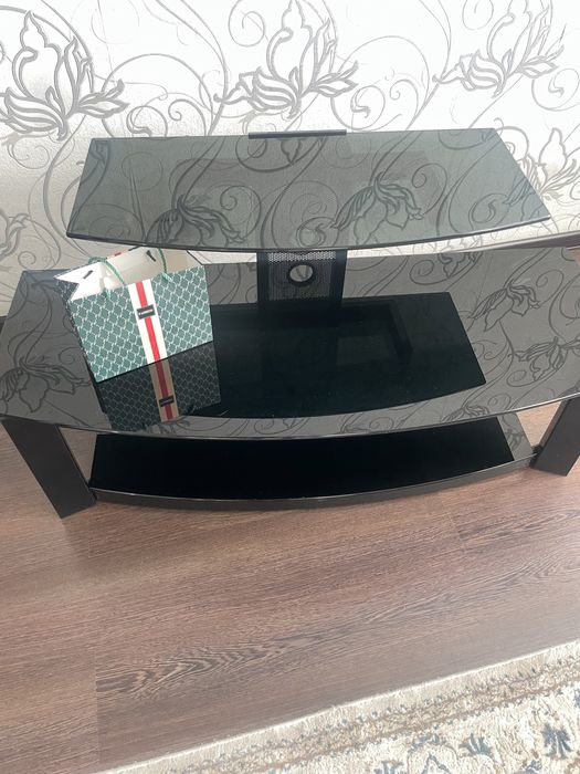 Продам :итальянскую тумбу