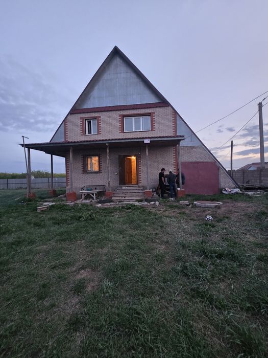 Продам  дом п. Жибек Жолы