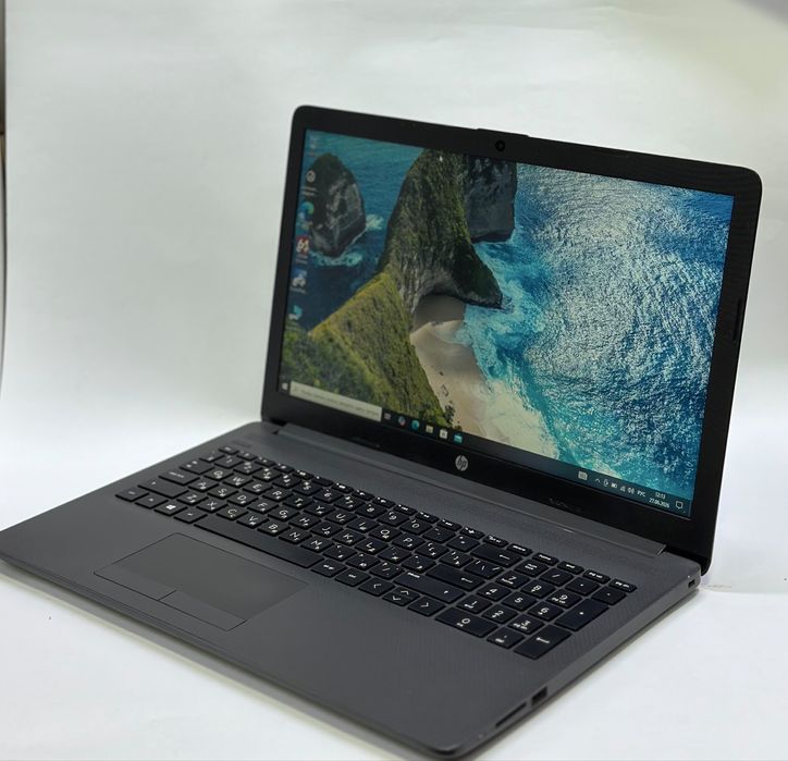 Ноутбук HP 250 G7