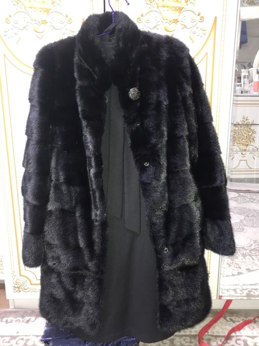 Продам шубу срочно