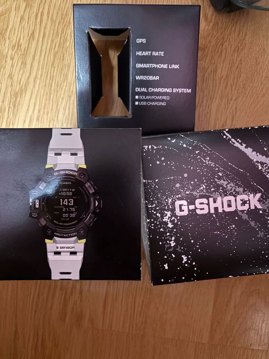 Casio GBD-H1000 white