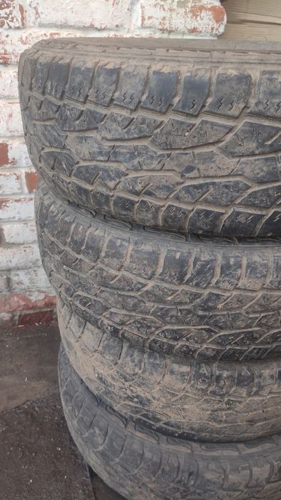 Резина летняя 235/70 R16 triangle