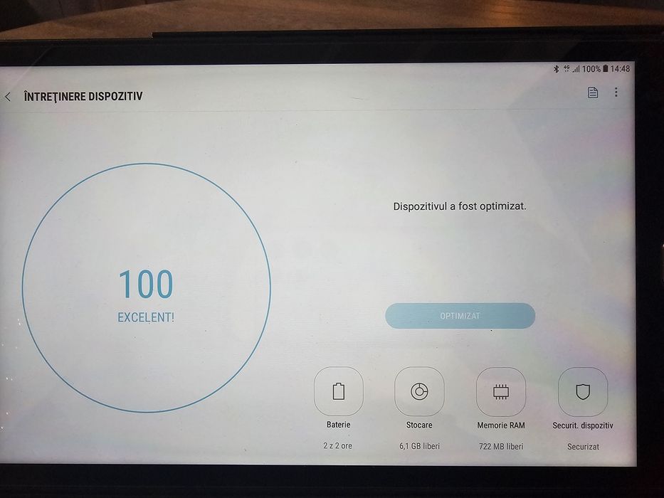 Tableta samsung 4 G - T585