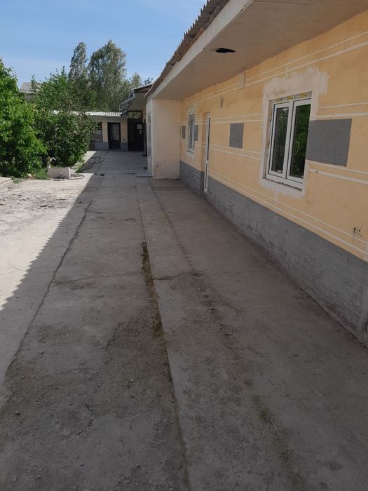 Uy sotiladi Yangi Toshkent