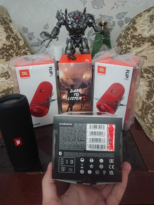 Продам Акустическая система  JBL Flip 5