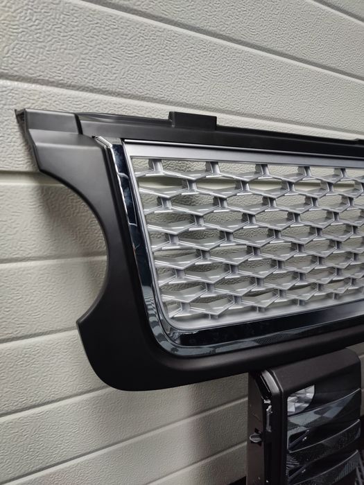 Set grila + grile aripi Range Rover Vogue L322 facelift (10-12)