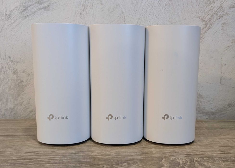 Sistem Mesh Wi-Fi TP-Link Deco M4 (Set 3 Unități)