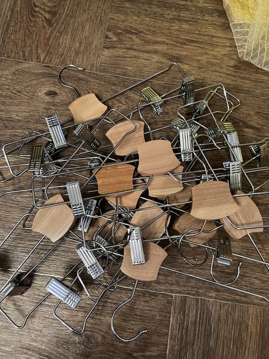 Продам брючные вешалки