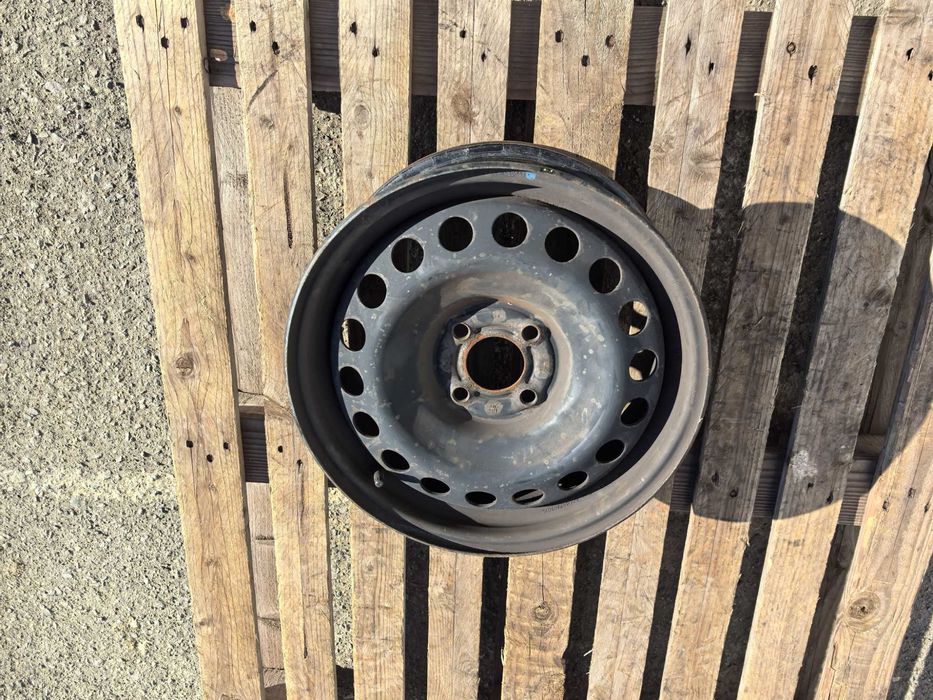 15 цола 4 х 100 мм Дачия / Рено / Нисан - 6 Инча / ЕТ 40