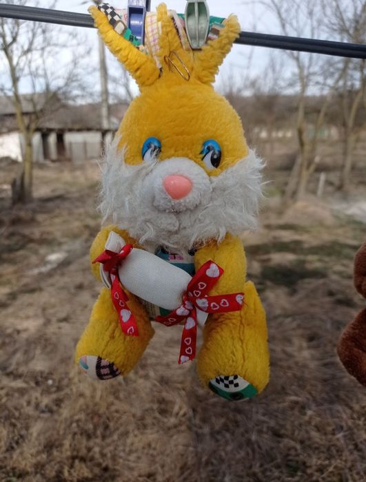 De vânzare mai multe plusuri