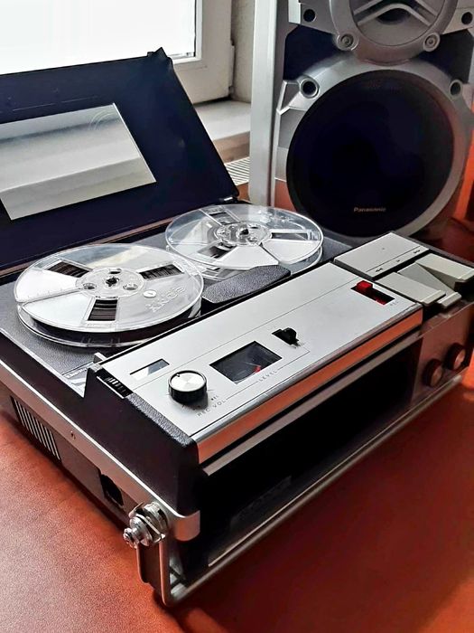 magnetofon sony portabil